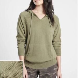 ATHLETA Women’s Evergreen Long Sleeve Pullover Sweater Hoodie Size Small Style #